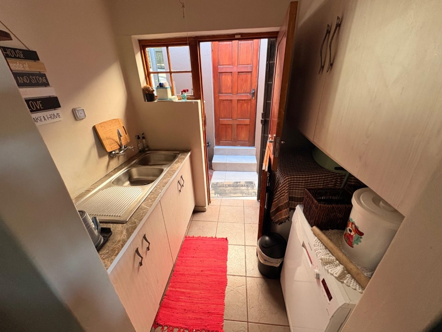 4 Bedroom Property for Sale in Fraaiuitsig Western Cape
